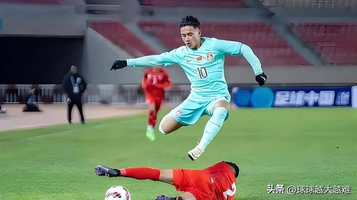 开云体育官方网站-场上球员技压群雄，团队配合令人惊叹的简单介绍