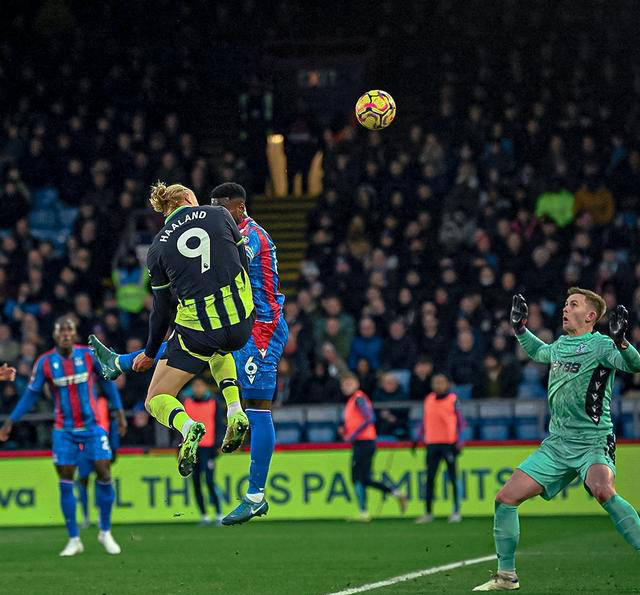 开云体育中国-包含曼联遭遇两连败，布鲁诺远射破门队长绝笔的词条