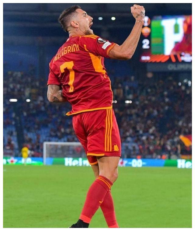 包含罗马队员奋力拼搏，取得关键胜利的词条