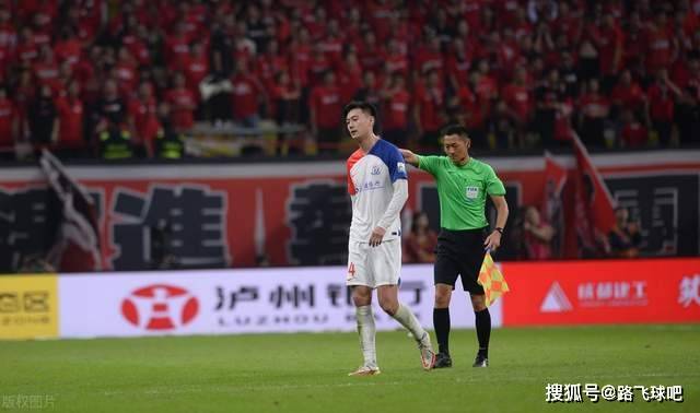 开云下载-申花战上海申鑫，千钧一发之际双方实力对拼的简单介绍