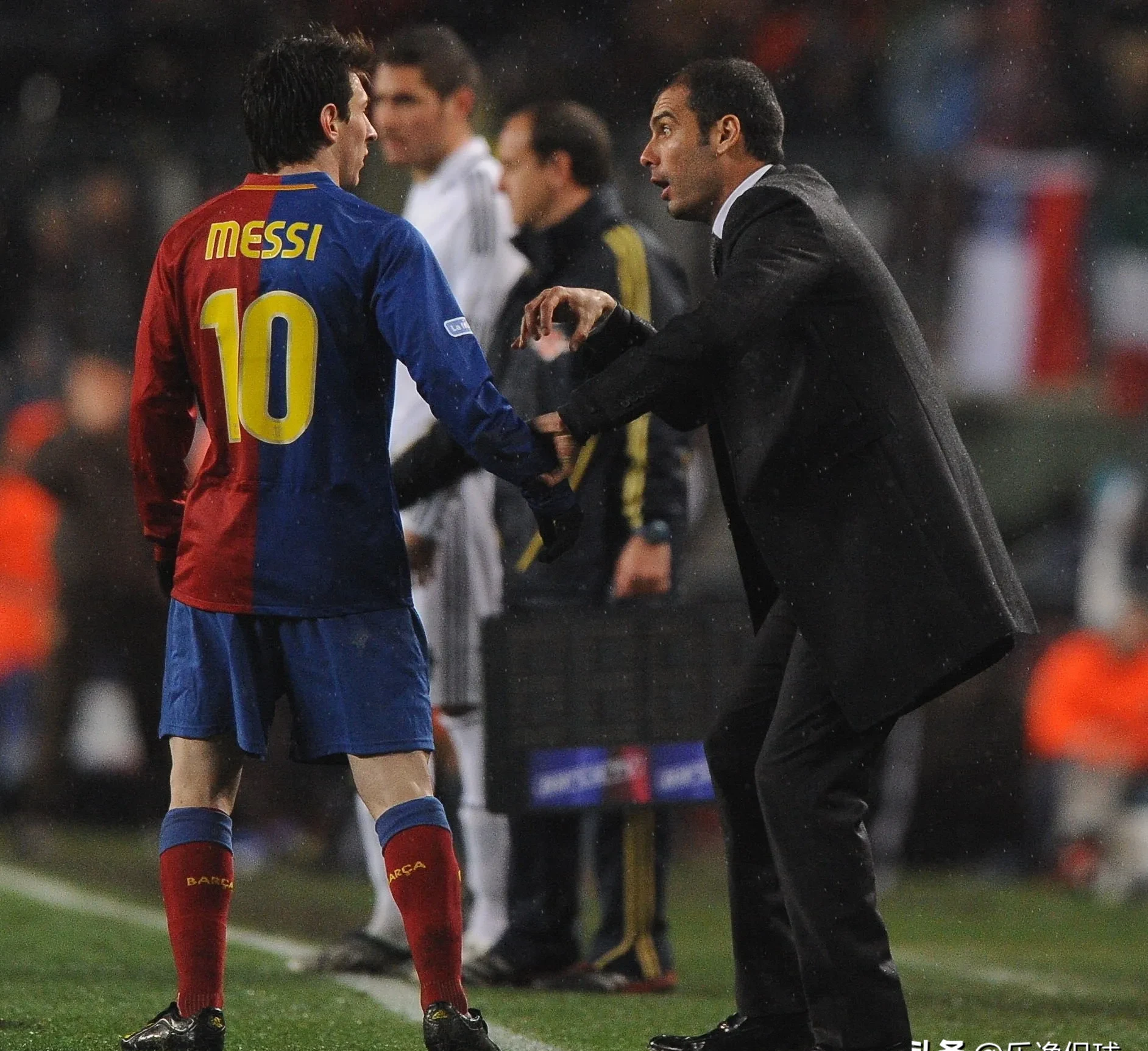 梅西率领巴塞罗那战胜奥萨苏纳