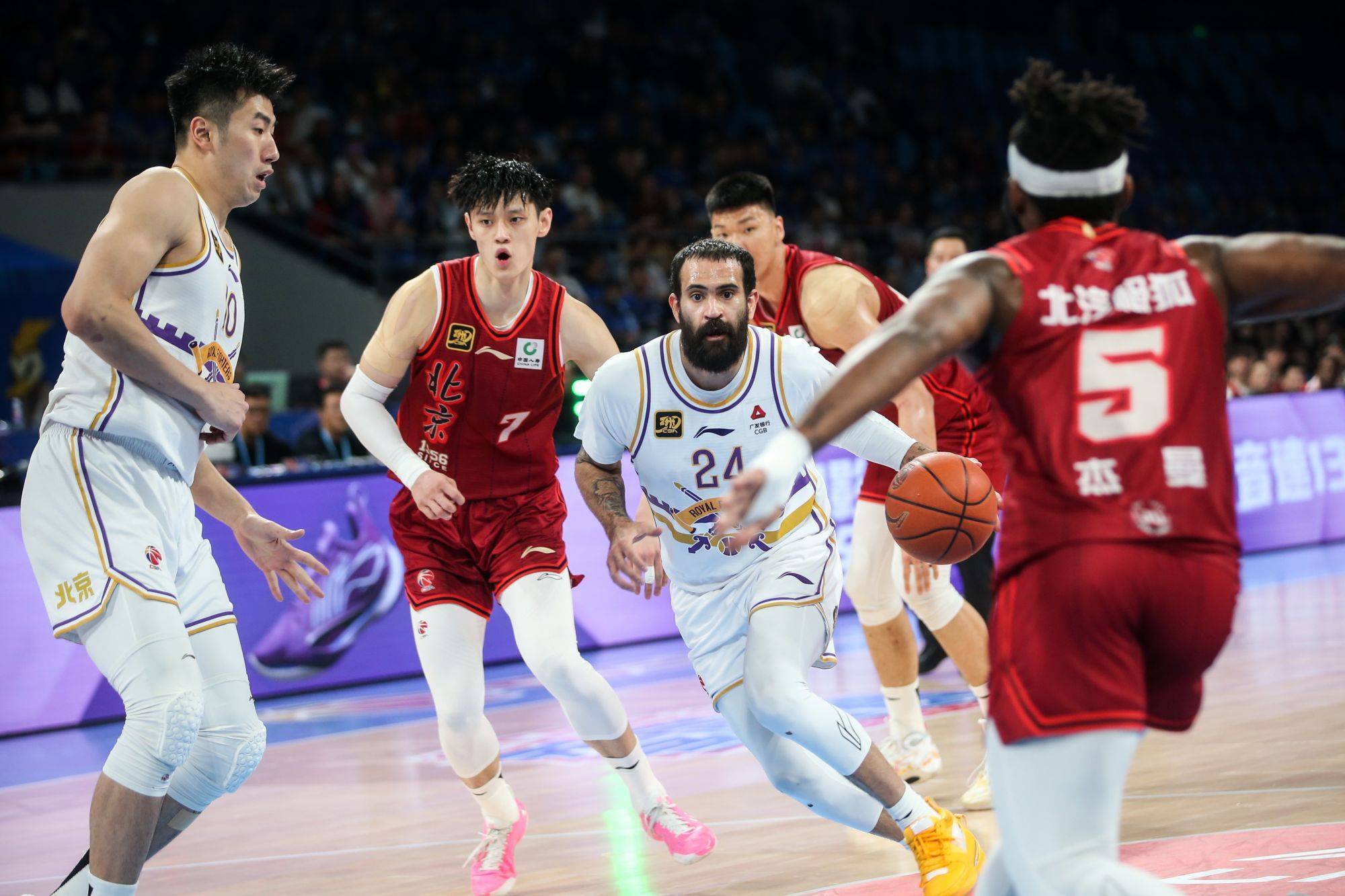 开云体育下载-包含北京队在客场激烈比拼保持领先的词条