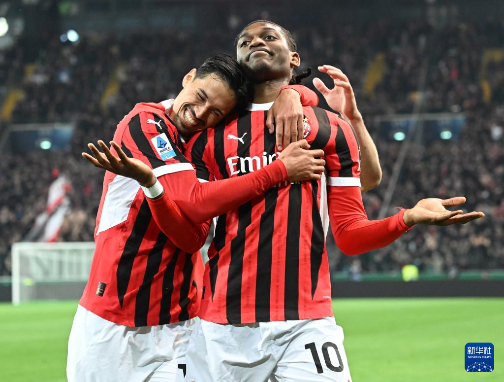 开云平台-包含尤文险胜AC米兰，姆巴佩关键助攻西甲的词条