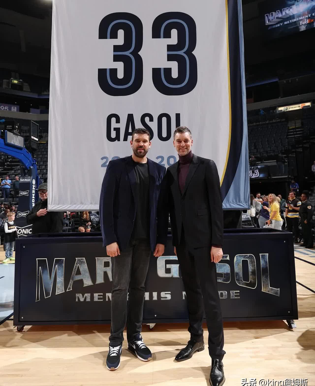 包含小加索尔献分,开拓者客场击败独行侠的词条 包含小加索尔献分,开拓者客场击败独行侠的词条