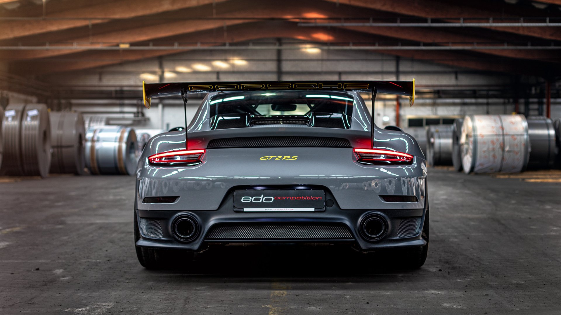 当爆点遇见压强，足球场上个体璀璨与集体意志的永恒博弈