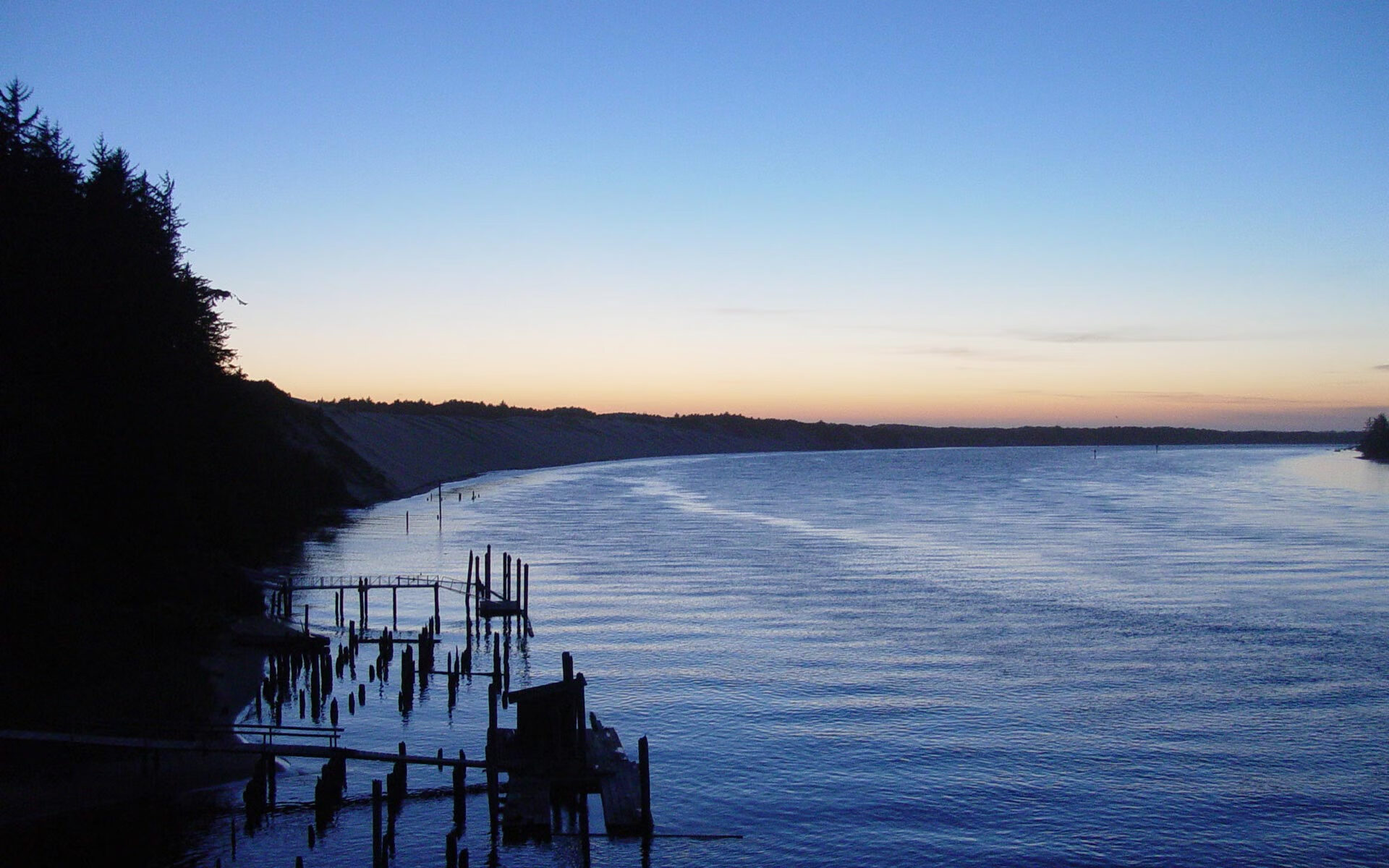 开云体育在线-公牛强势屠新，霍勒迪30+5+7定乾坤