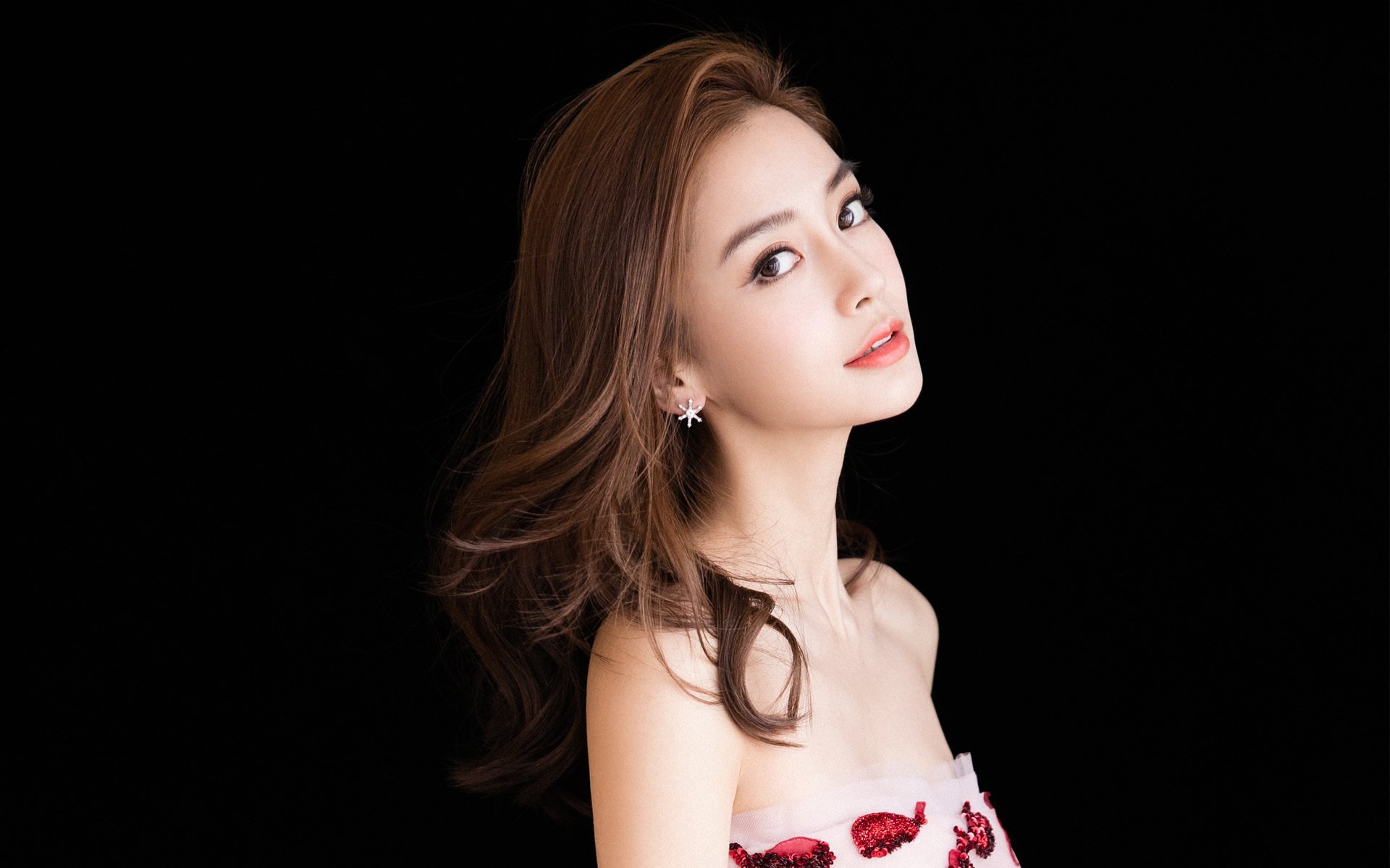 铁血波斯盾难挡尖刀阿圭罗,葡萄牙涉险过关背后的杀机