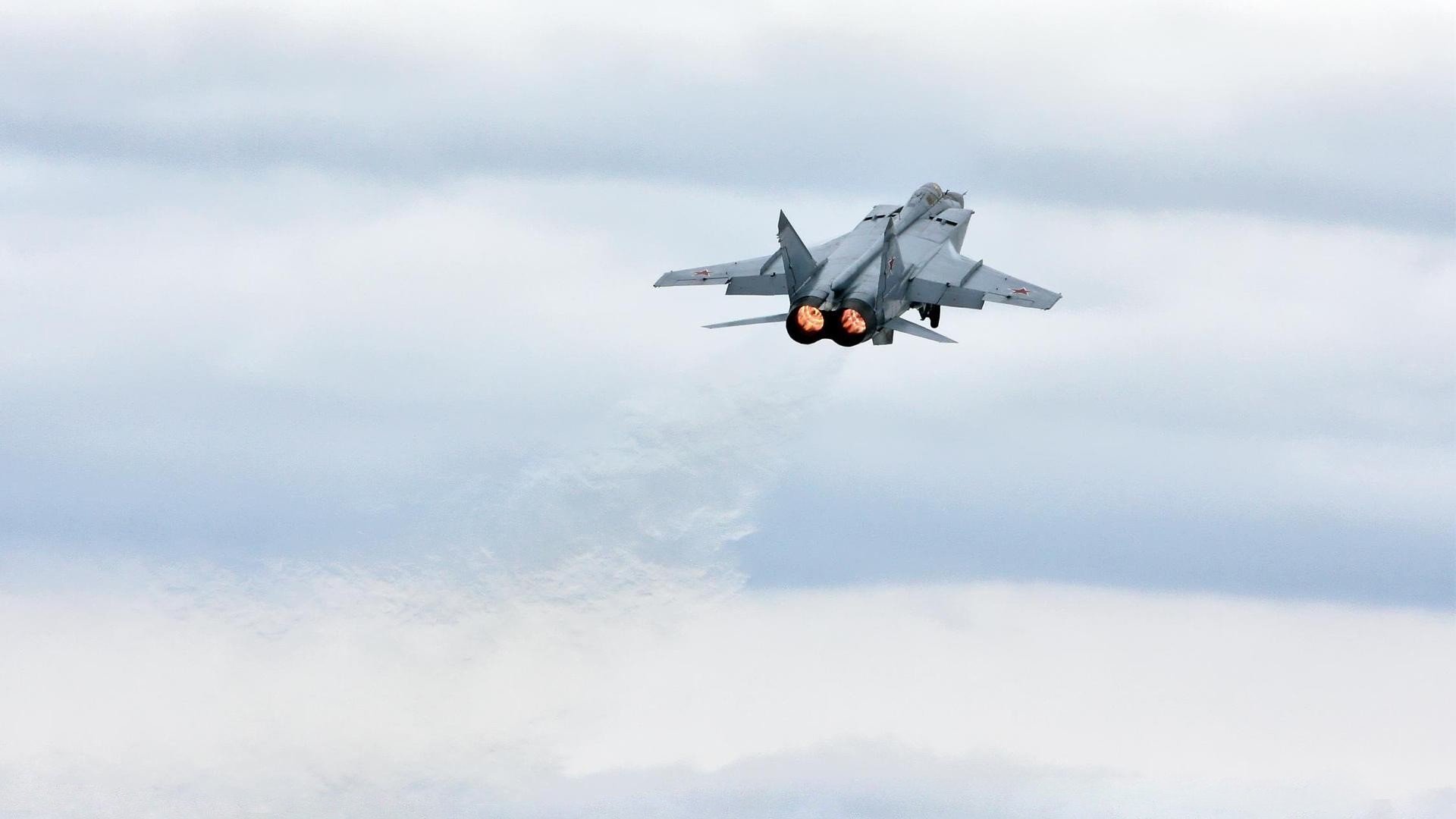 开云体育-迪巴拉数据全面爆炸与瑞典封锁中国，突破与挑战的镜像