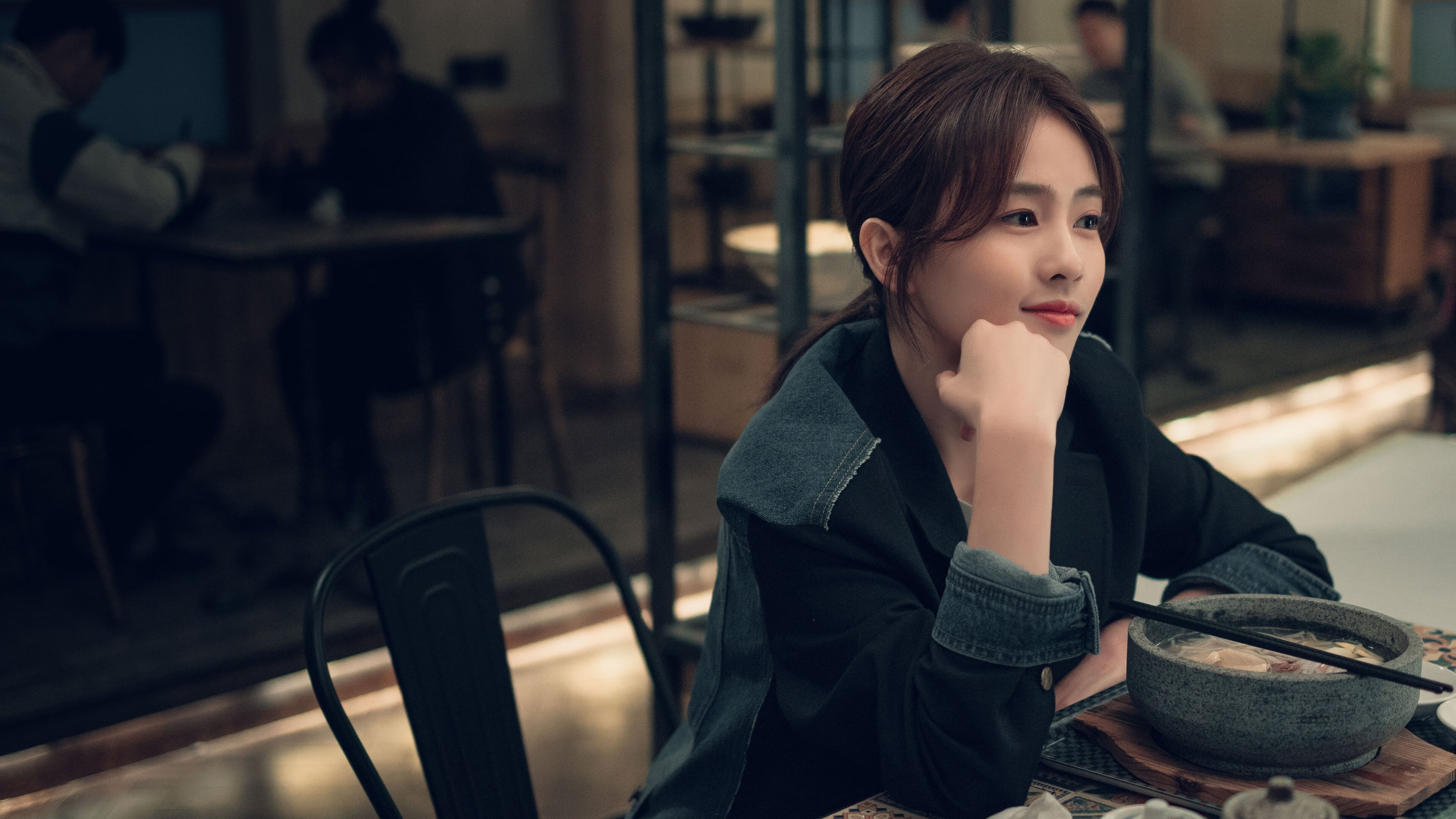 布雷默一锤定音,希腊险胜澳大利亚成功突围